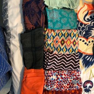 9 pairs of Lularoe TC leggings
